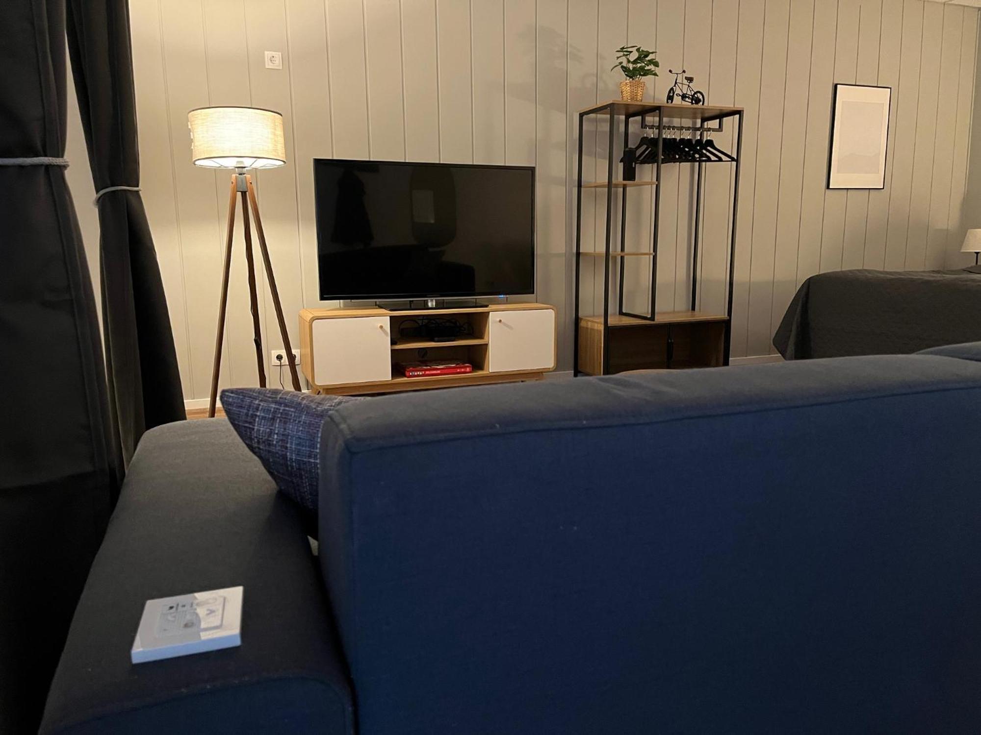 Weimotel Am See Mit Parkplatz, Kueche Und Hdtv Weimar  Екстериор снимка