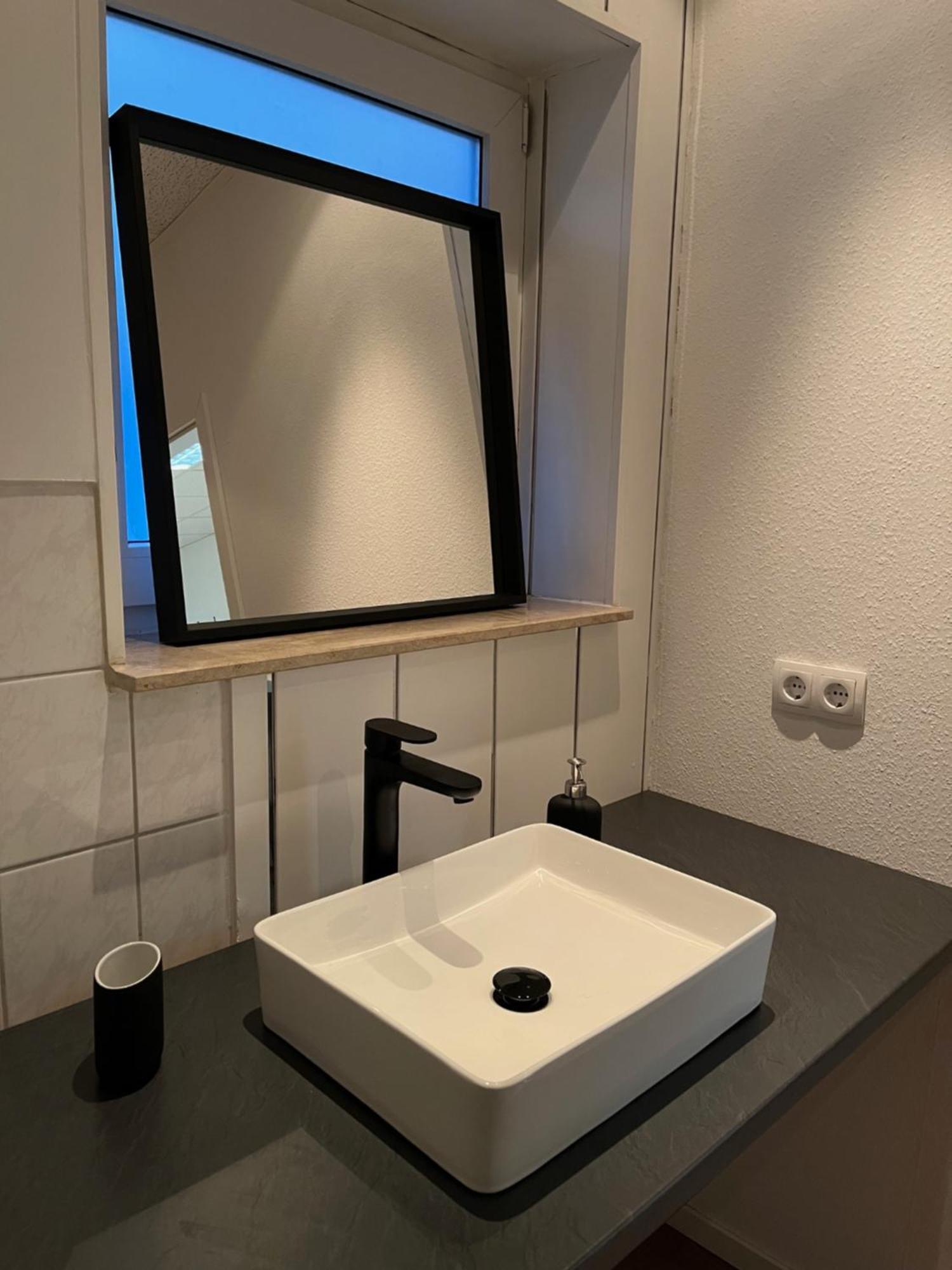 Weimotel Am See Mit Parkplatz, Kueche Und Hdtv Weimar  Екстериор снимка