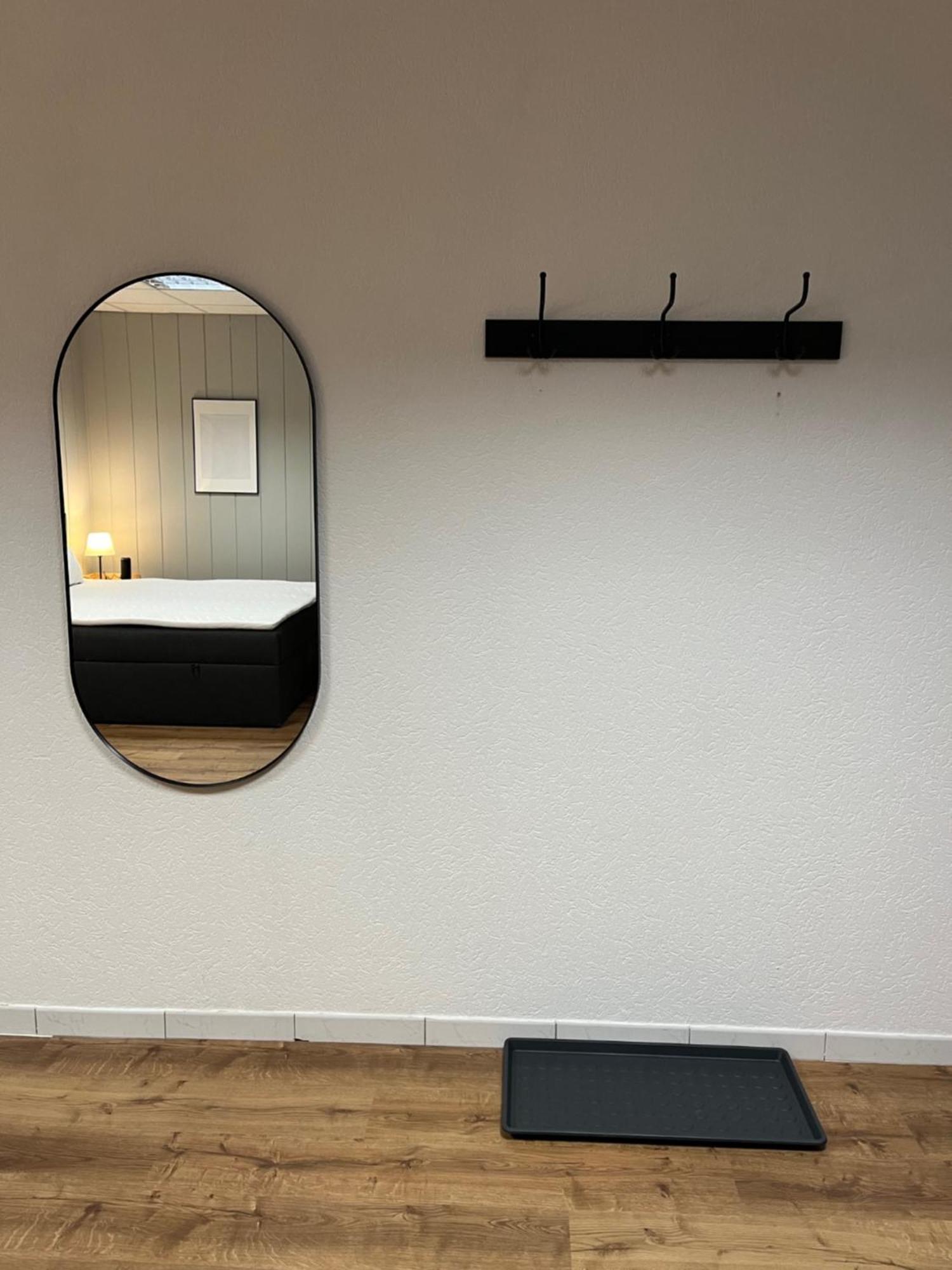 Weimotel Am See Mit Parkplatz, Kueche Und Hdtv Weimar  Екстериор снимка